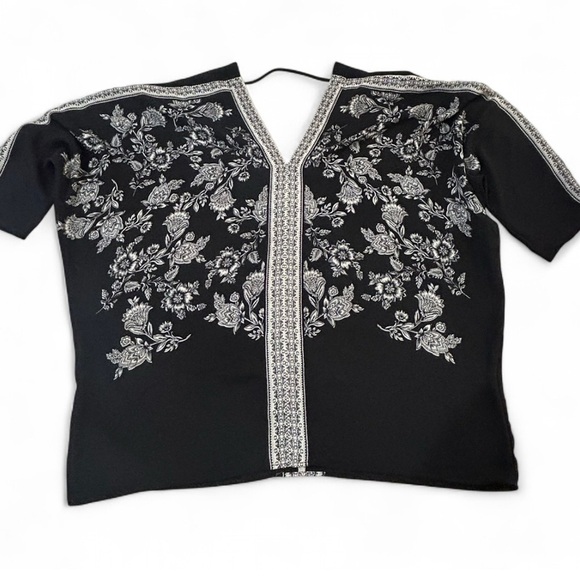 ROSE + OLIVE BLACK KIMONO - Picture 4 of 10